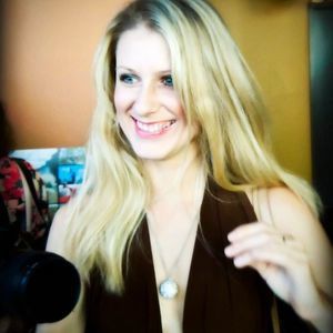 Meet your Posher, Alexandra